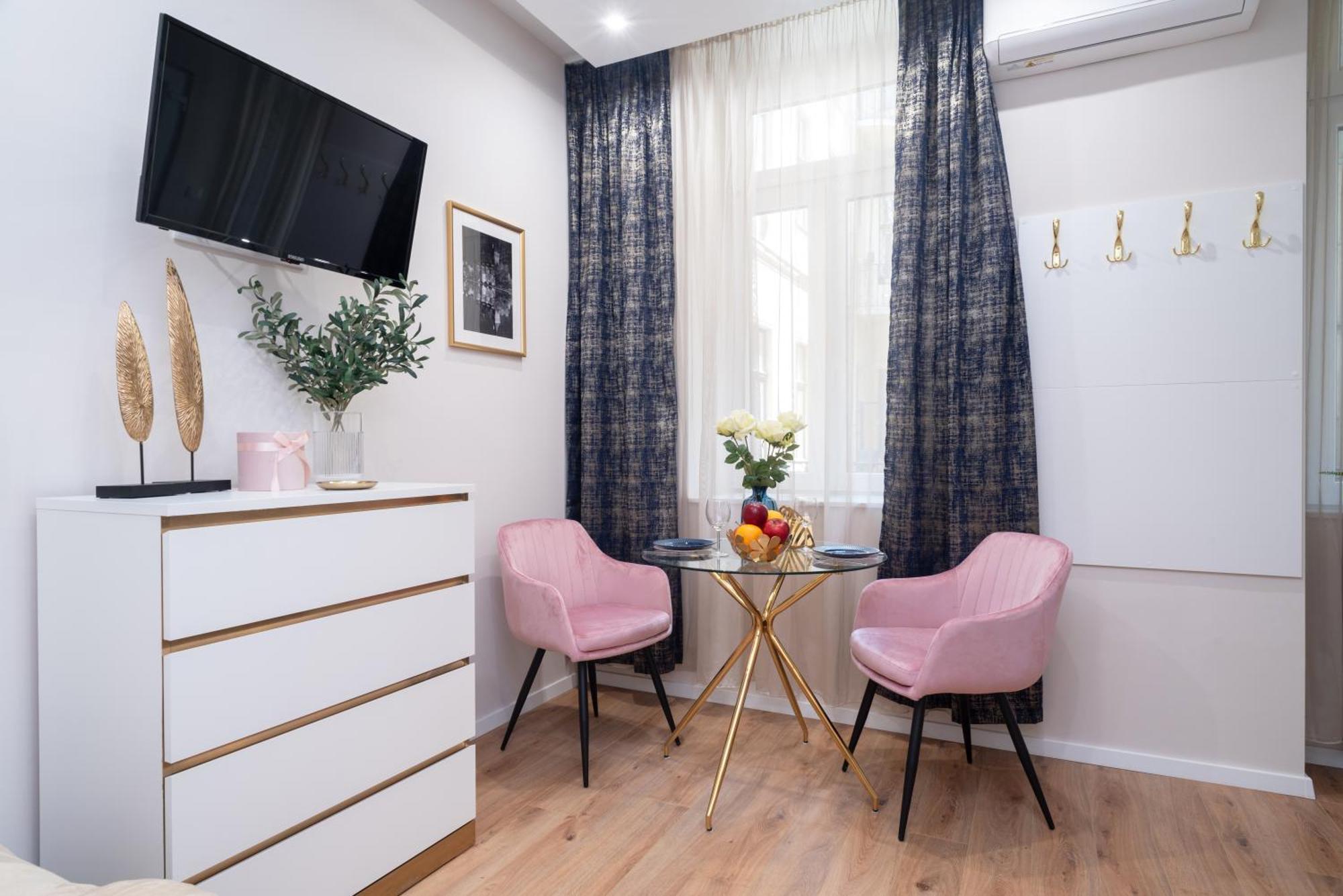 Amethyst Apartments - Acacia Studio บูดาเปสต์ ภายนอก รูปภาพ
